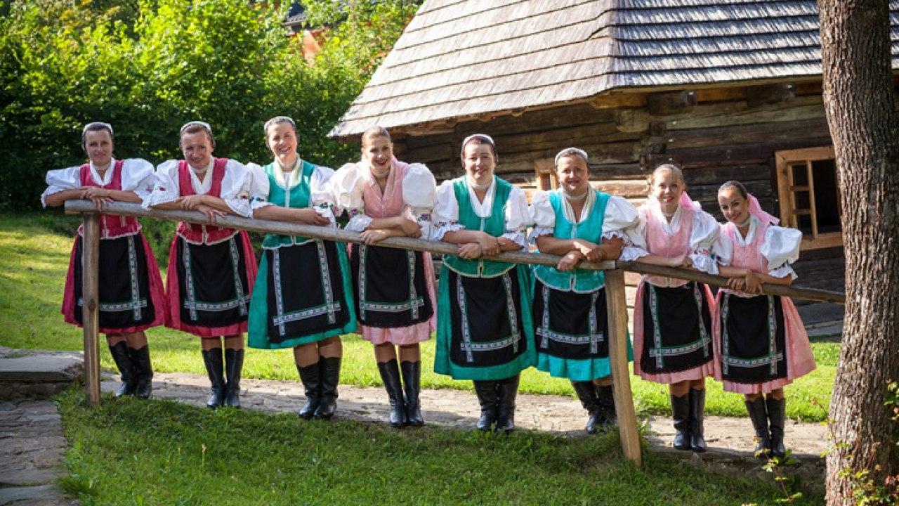 Fotografia fotogalérie Folklórna skupina Torička